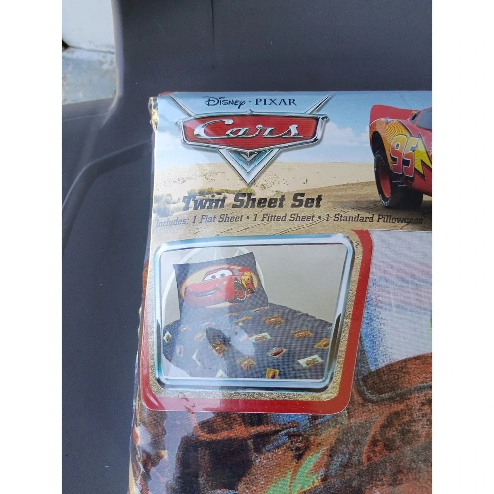 Disney Pixar Cars Twin Sheet Set Lightning McQueen Sealed